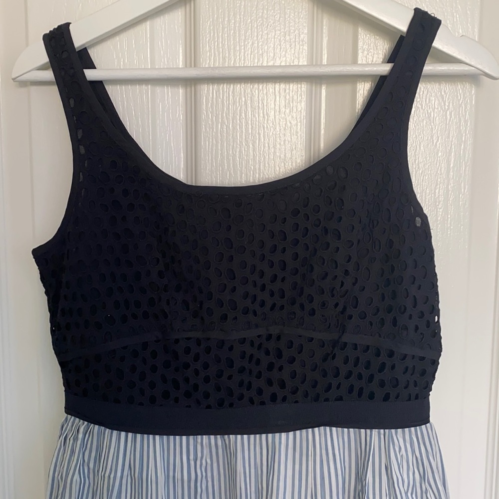 Loft Dress - Picture 3 of 3
